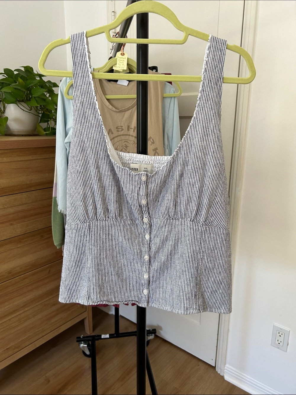 Hollister Stripped Tank. Size XXL. PTP 21”. Adjustable straps. Stretchy back